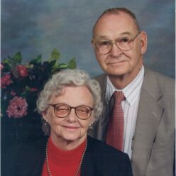 Edgar and Mildred Larson pose together